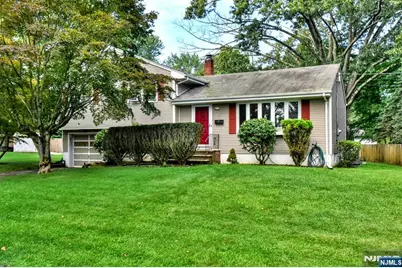11 Kenyon Court, Norwood, NJ 07648 - Photo 2