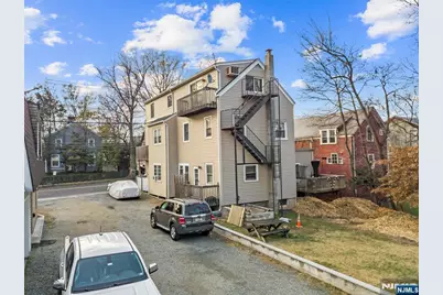 194 Saddle River Road, Saddle Brook Township, NJ 07663 - Photo 4