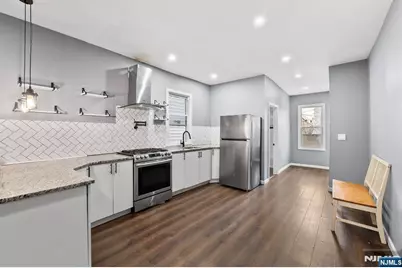 487 17th Street, Newark, NJ 07103 - Photo 8