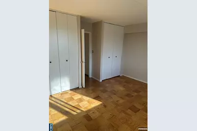 250 Gorge Road 7E #7E, Cliffside Park, NJ 07010 - Photo 8