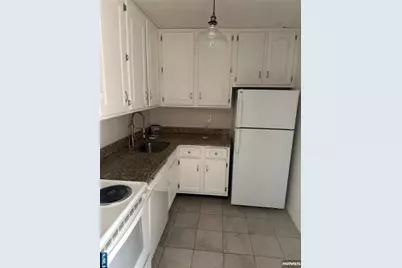 250 Gorge Road 7E #7E, Cliffside Park, NJ 07010 - Photo 2