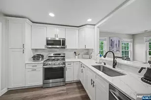 3 Juniper Ct 125, Clifton, NJ 07014 - Photo 10