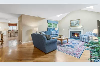 312 William Way, Wyckoff Township, NJ 07481 - Photo 4