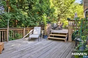 10 Locust Ln, Mahwah, NJ 07430 - Photo 24