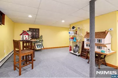10 Locust Lane, Mahwah, NJ 07430 - Photo 16