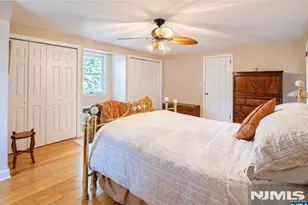 10 Locust Ln, Mahwah, NJ 07430 - Photo 12