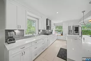 43 Royden Rd, Tenafly, NJ 07670 - Photo 14