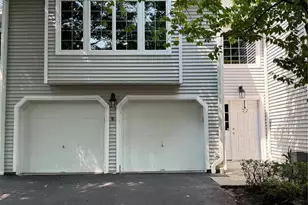 22 Bradshaw Ct B5, Hillsdale, NJ 07642 - Photo 1