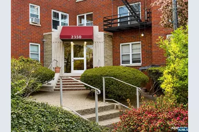 2350 Linwood Avenue 1G #1G, Fort Lee, NJ 07024 - Photo 2