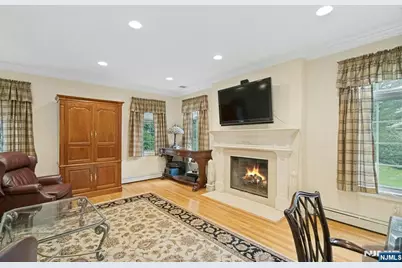 87 Linden Avenue, Emerson, NJ 07630 - Photo 16