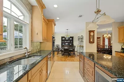 87 Linden Avenue, Emerson, NJ 07630 - Photo 12