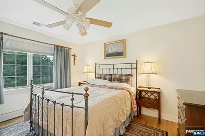 87 Linden Avenue, Emerson, NJ 07630 - Photo 24