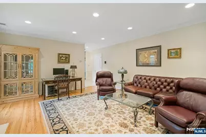 87 Linden Avenue, Emerson, NJ 07630 - Photo 18