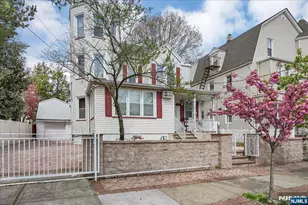 113 Oakwood Ave, Cliffside Park, NJ 07010 - Photo 2