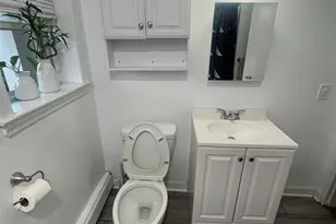 565 Grove F-12, Clifton, NJ 07013 - Photo 4