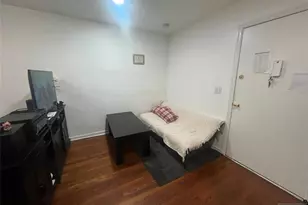 565 Grove F-12, Clifton, NJ 07013 - Photo 2