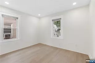 35 16th St, East Orange, NJ 07017 - Photo 28