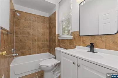 35 16th Street, East Orange, NJ 07017 - Photo 18