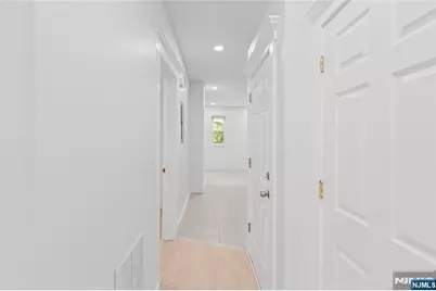 35 16th Street, East Orange, NJ 07017 - Photo 10