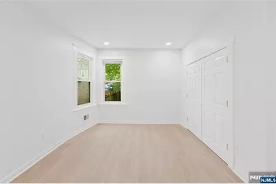 35 16th Street, East Orange, NJ 07017 - Photo 12