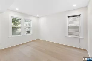 35 16th St, East Orange, NJ 07017 - Photo 32