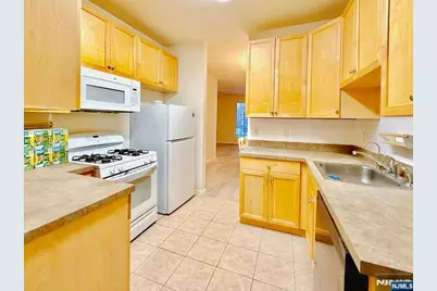 200 Dey Street 258 #258, Harrison, NJ 07029 - Photo 8