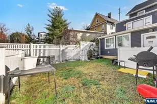 424 Grand Ave, Leonia, NJ 07605 - Photo 2