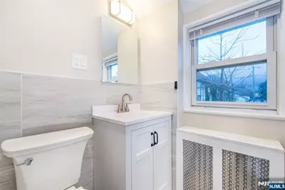 189 Washington Avenue 2nd Floor #2nd Floor, Little Ferry, NJ 07643 - Photo 14
