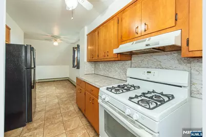 343 E Brinkerhoff Avenue 2 #2, Palisades Park, NJ 07650 - Photo 14
