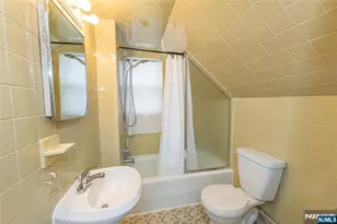343 E Brinkerhoff Ave 2, Palisades Park, NJ 07650 - Photo 8