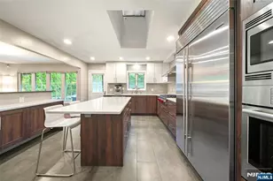 55 Birch St, Englewood Cliffs, NJ 07632 - Photo 12