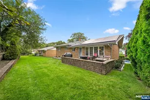 55 Birch St, Englewood Cliffs, NJ 07632 - Photo 30