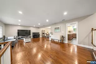 55 Birch St, Englewood Cliffs, NJ 07632 - Photo 4