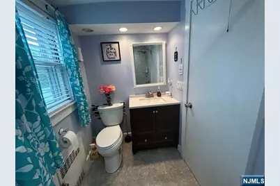 31 Bamford Avenue 1st Floor #1st floor, Hawthorne, NJ 07506 - Photo 14