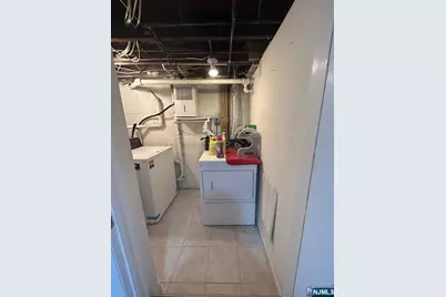 31 Bamford Avenue 1st Floor #1st floor, Hawthorne, NJ 07506 - Photo 16