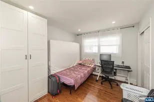 424 Oak St, Ridgefield, NJ 07657 - Photo 10