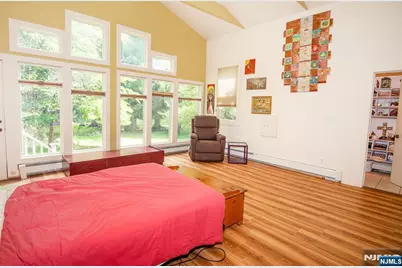 93 Ivy Lane, Englewood, NJ 07631 - Photo 18