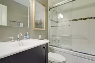 250 Gorge 21B, Cliffside Park, NJ 07010 - Photo 18