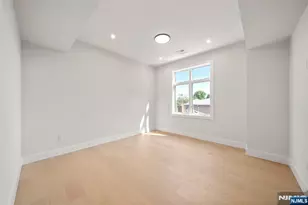 450 10th Street A, Fairview, NJ 07022 - Photo 24
