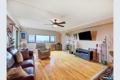 250 Gorge Road 22F #22F, Cliffside Park, NJ 07010 - Photo 2