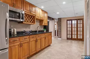 210 Carmal Ct, Wyckoff Township, NJ 07481 - Photo 36