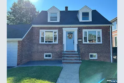 4 6th, Englewood Cliffs, NJ 07632 - Photo 1