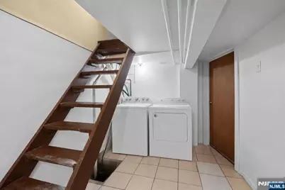 526 E 25th Street, Paterson, NJ 07514 - Photo 12