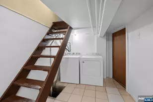 526 E 25th St, Paterson, NJ 07514 - Photo 12