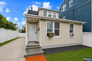 526 E 25th St, Paterson, NJ 07514 - Photo 22