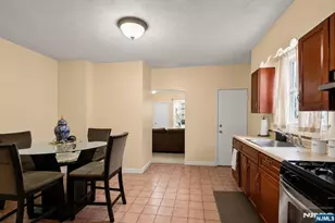 526 E 25th St, Paterson, NJ 07514 - Photo 2