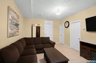 526 E 25th St, Paterson, NJ 07514 - Photo 10