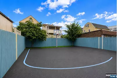 526 E 25th Street, Paterson, NJ 07514 - Photo 20