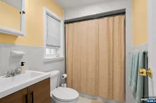 526 E 25th St, Paterson, NJ 07514 - Photo 6