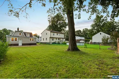 180 Cutter Avenue, Woodbridge Township, NJ 08863 - Photo 28